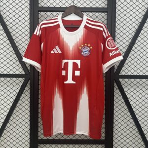 BAYERN MUNICH 25/26